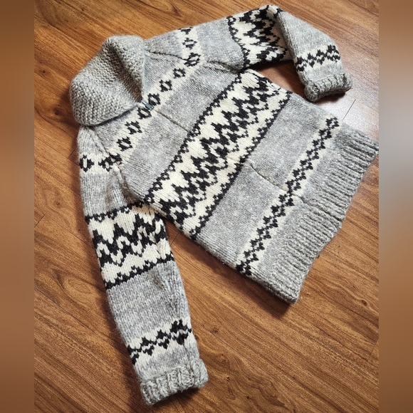 Vintage Wool Zippered Sweater Cardigan, Handmade Cowichan Style Sweater Large - Picture 3 of 12